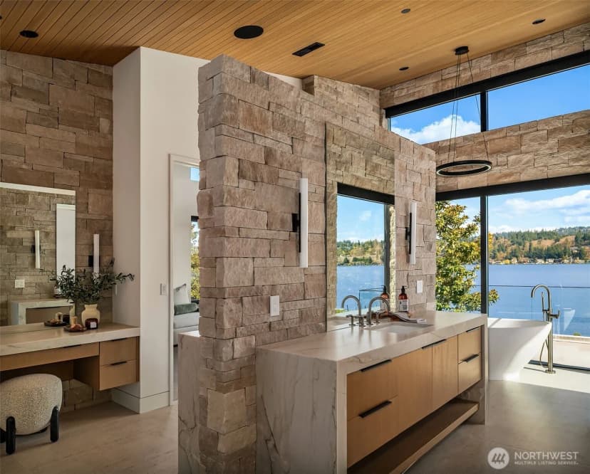 Property photo for 5330 Butterworth Road, Mercer Island photo 25