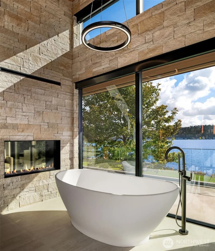 Property photo for 5330 Butterworth Road, Mercer Island photo 24