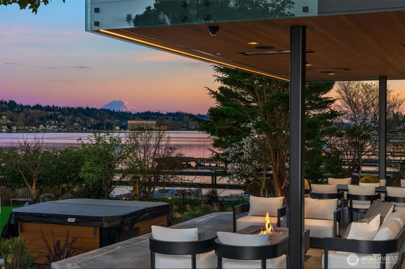 Property photo for 5330 Butterworth Road, Mercer Island photo 2