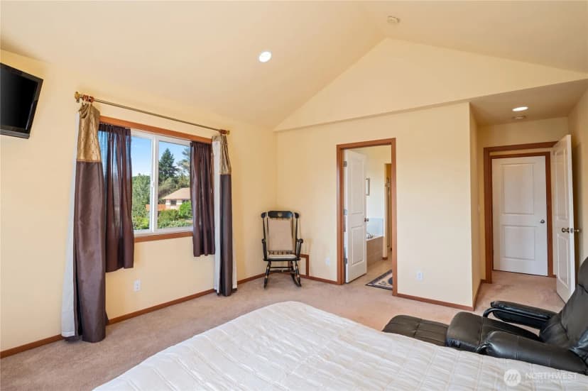 Property photo for 3215 Rickey Road Ne, Bremerton photo 26