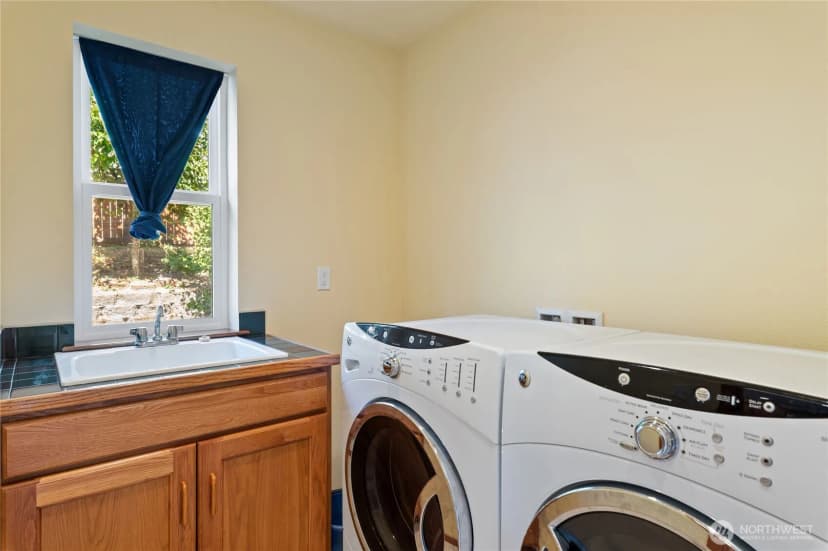 Property photo for 3215 Rickey Road Ne, Bremerton photo 19