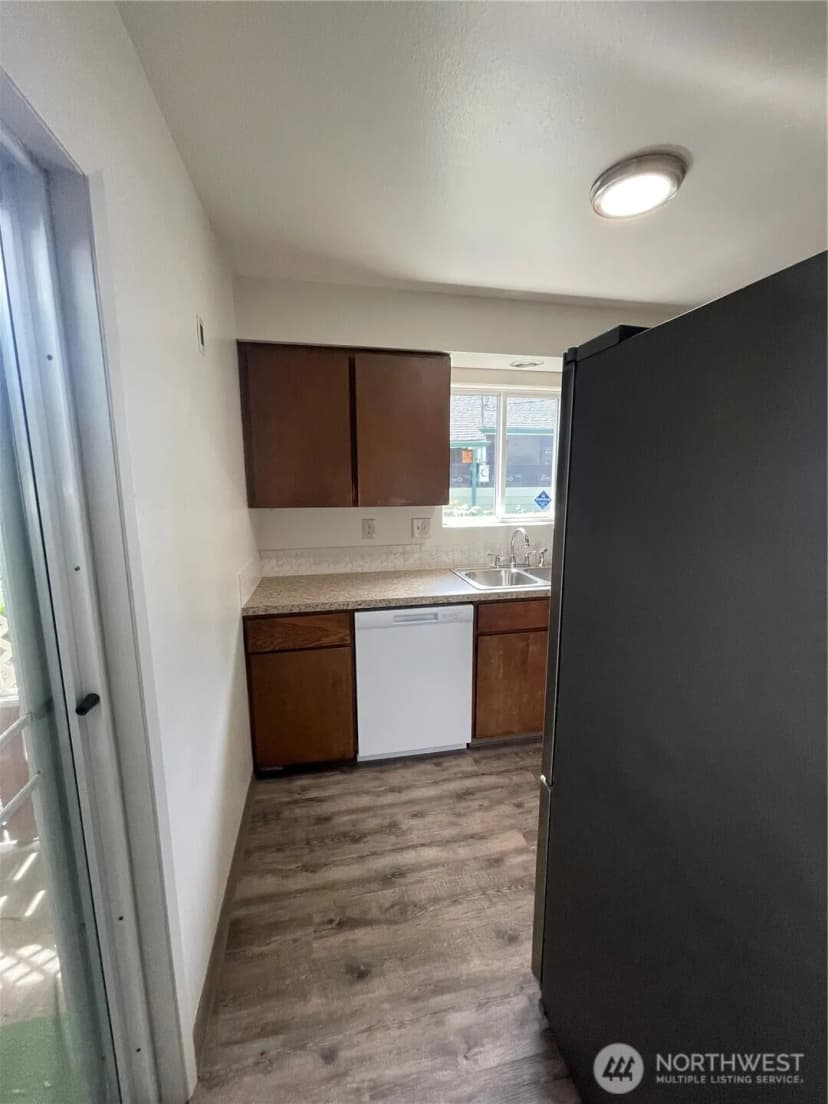 Property photo for 1 Pacific Place #1, Longview photo 9
