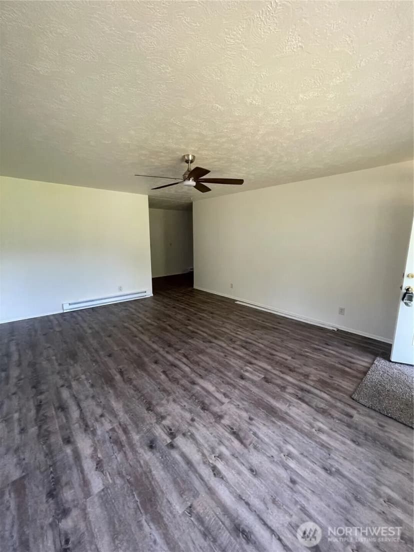Property photo for 1 Pacific Place #1, Longview photo 6