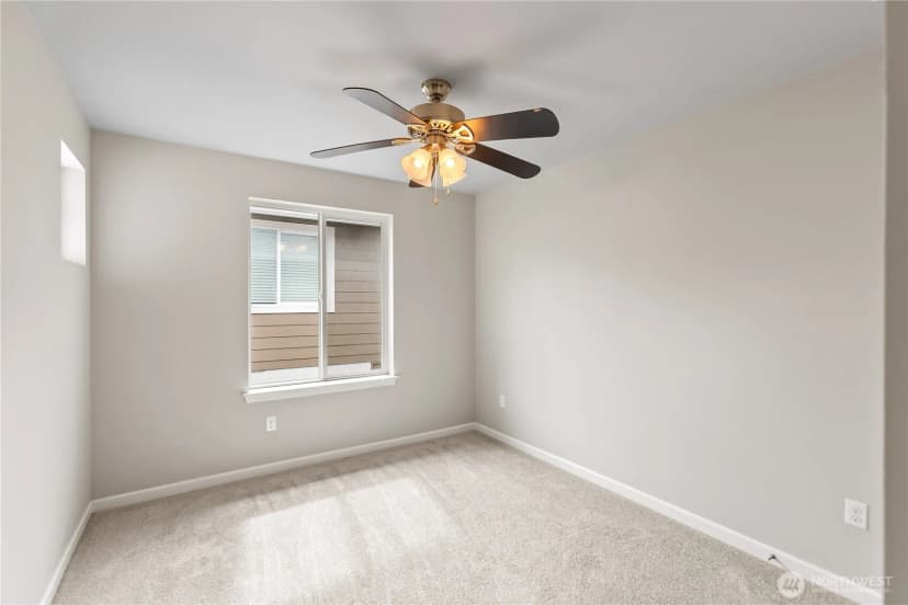 Property photo for 3833 Westar Avenue Sw, Bremerton photo 21