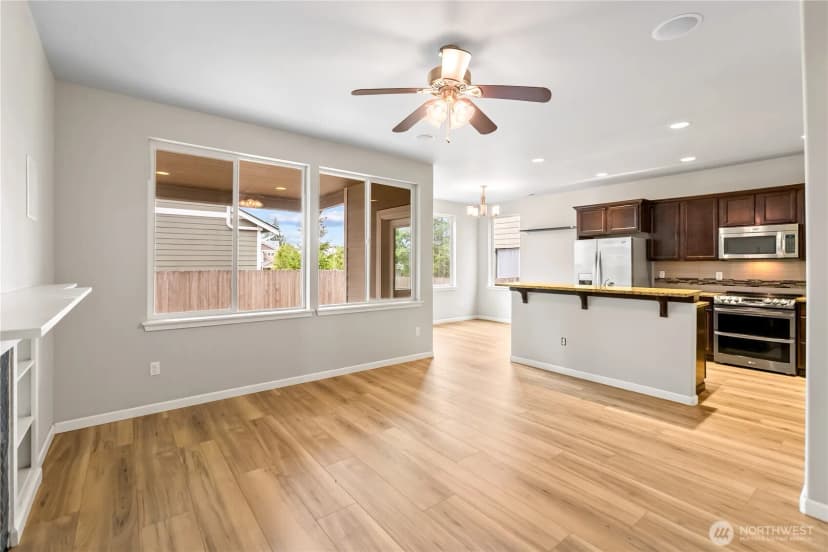 Property photo for 3833 Westar Avenue Sw, Bremerton photo 11