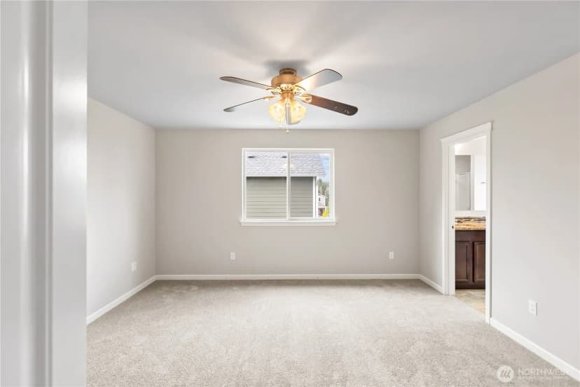 Property photo for 3833 Westar Avenue Sw, Bremerton photo 14
