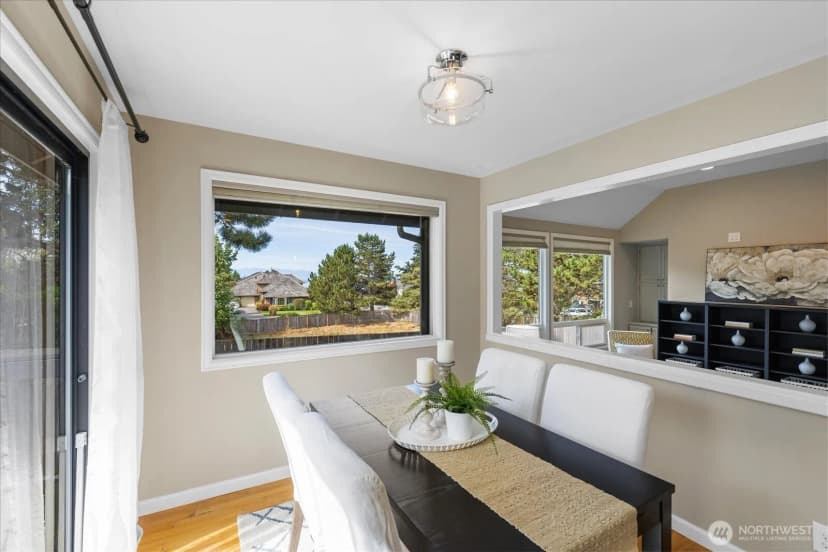 Property photo for 5816 Chennault Beach Drive, Mukilteo photo 14
