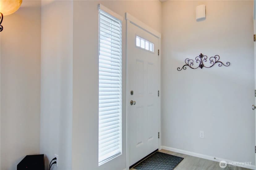 Property photo for 312 Shannon Avenue, Sedro Woolley photo 32