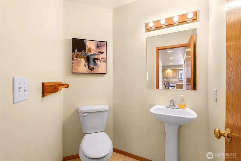 Property photo for 5654 Axton Court, Ferndale photo 15