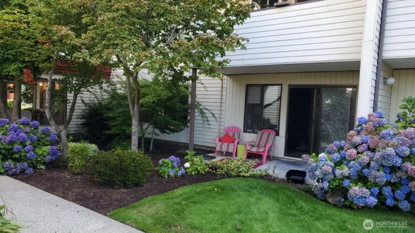 Property photo for 8516 196th Street Sw #105, Edmonds photo 34