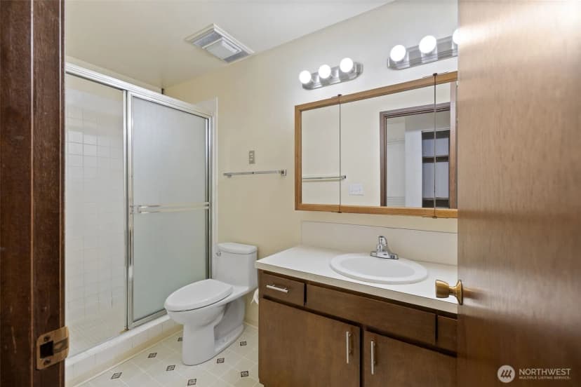 Property photo for 8516 196th Street Sw #105, Edmonds photo 24