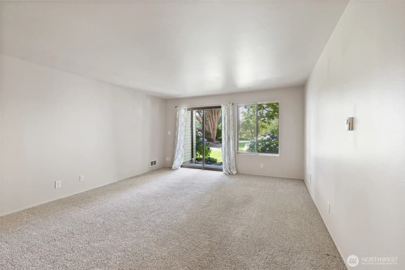Property photo for 8516 196th Street Sw #105, Edmonds photo 7