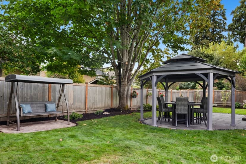 Property photo for 4314 Ne 6th Place, Renton photo 35