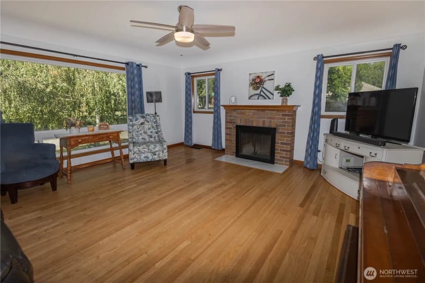 Property photo for 418 N Division Street, Walla Walla photo 2