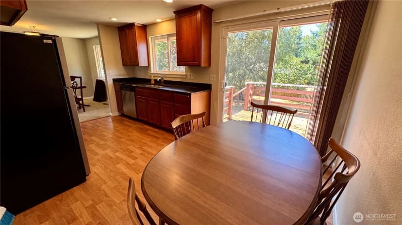 Property photo for 1822 N Bristol Street, Tacoma photo 8