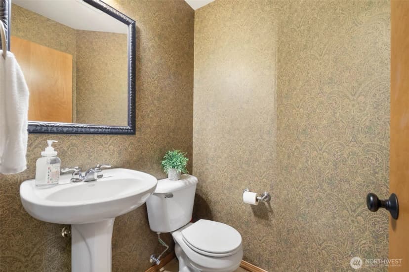 Property photo for 4523 Se Bakken Court, Port Orchard photo 17