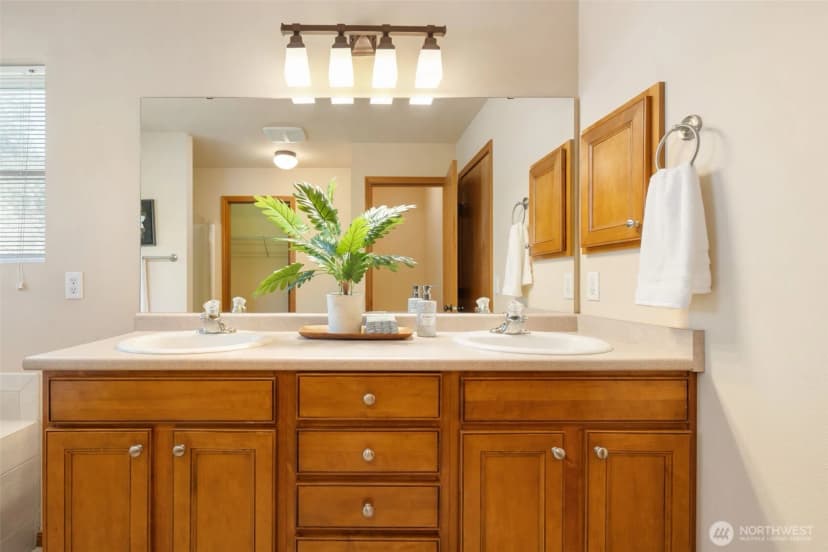 Property photo for 4523 Se Bakken Court, Port Orchard photo 23