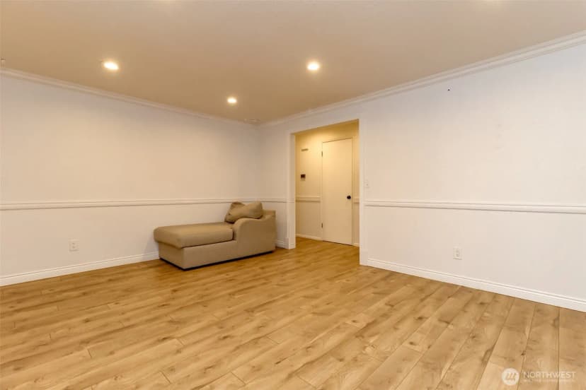 Property photo for 28803 184th Place Se, Kent photo 7