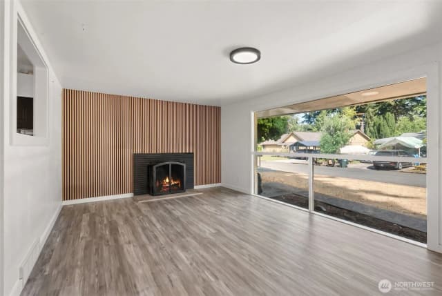 Property photo for 8518 Mount Tacoma Drive Sw, Lakewood photo 4