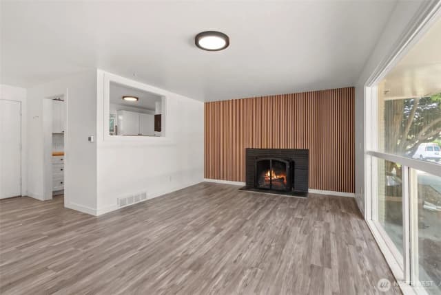Property photo for 8518 Mount Tacoma Drive Sw, Lakewood photo 5