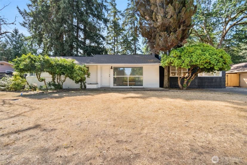 Property photo for 8518 Mount Tacoma Drive Sw, Lakewood