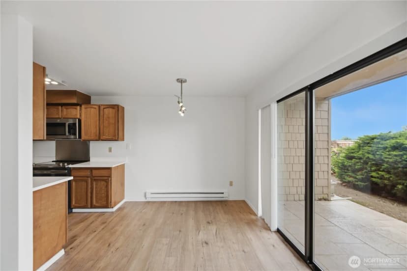 Property photo for 717 122nd Avenue Ne #b2, Bellevue photo 16