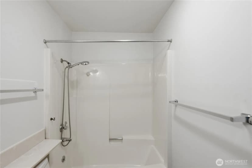 Property photo for 717 122nd Avenue Ne #b2, Bellevue photo 26