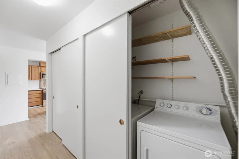 Property photo for 717 122nd Avenue Ne #b2, Bellevue photo 28