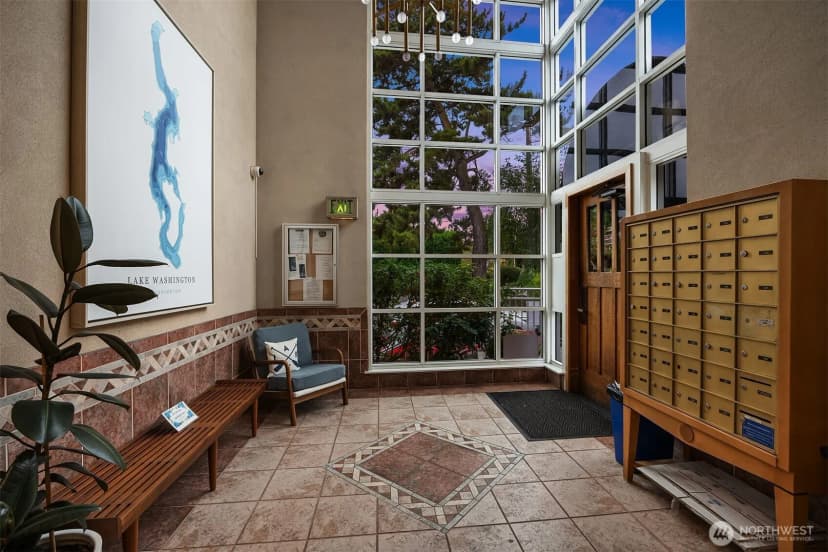 Property photo for 720 Lakeside Avenue S #106, Seattle photo 15