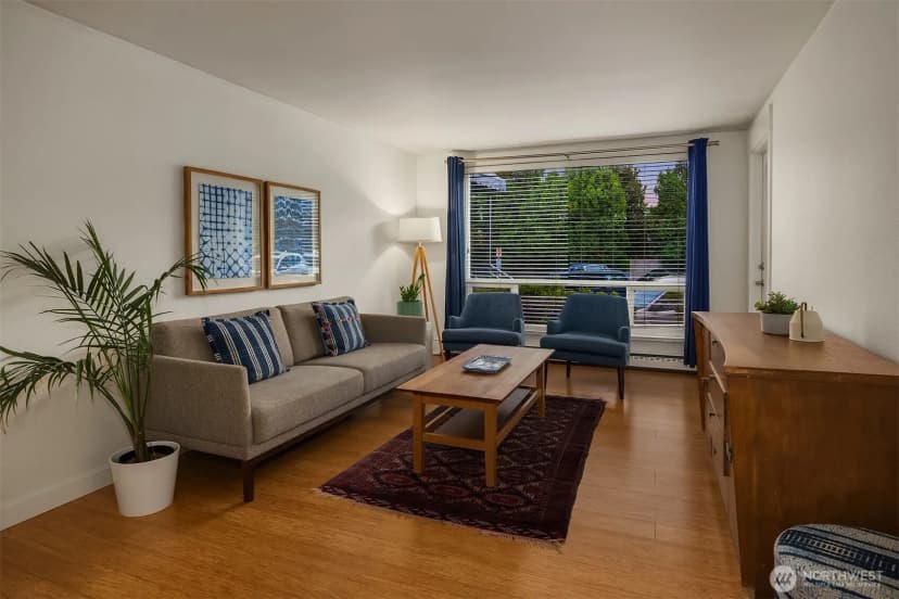 Property photo for 720 Lakeside Avenue S #106, Seattle photo 6