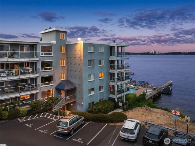 Property photo for 720 Lakeside Avenue S #106, Seattle photo 2