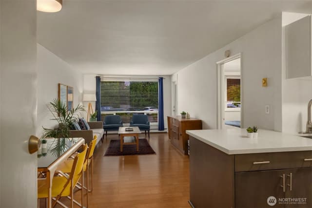 Property photo for 720 Lakeside Avenue S #106, Seattle photo 3