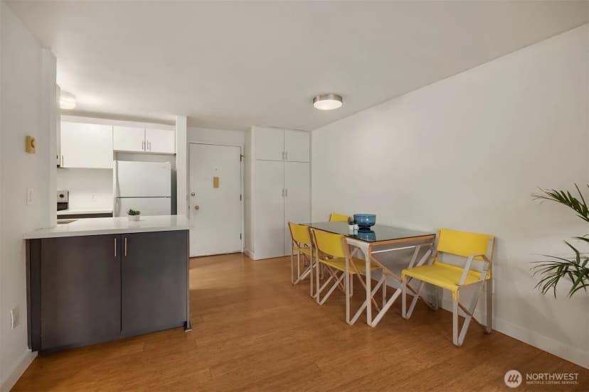 Property photo for 720 Lakeside Avenue S #106, Seattle photo 10