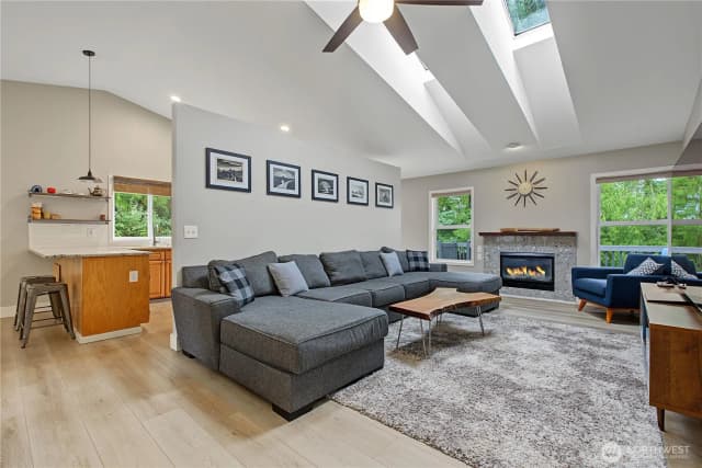 Property photo for 521 208th Avenue E, Bonney Lake photo 5