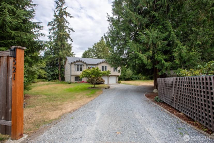 Property photo for 521 208th Avenue E, Bonney Lake photo 3