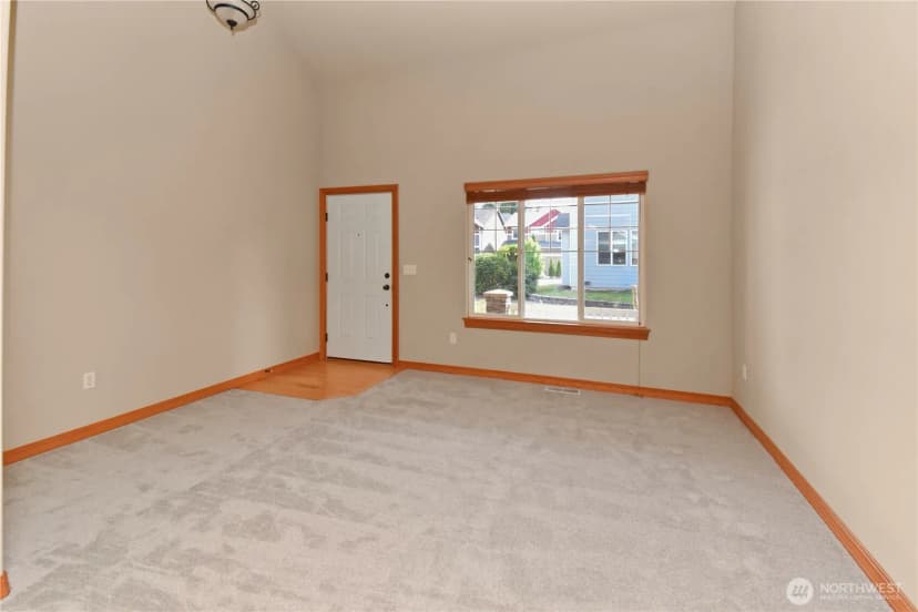 Property photo for 11709 1st Place Se, Lake Stevens photo 9