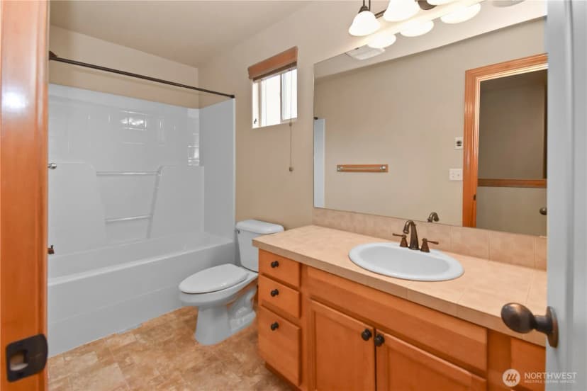 Property photo for 11709 1st Place Se, Lake Stevens photo 36