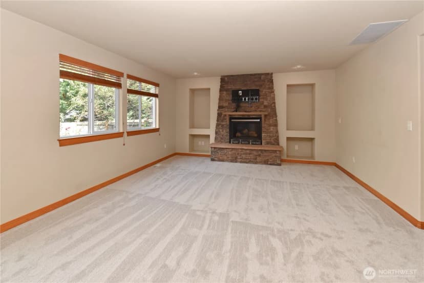 Property photo for 11709 1st Place Se, Lake Stevens photo 11