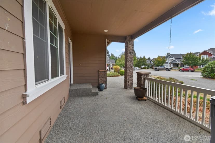 Property photo for 11709 1st Place Se, Lake Stevens photo 6