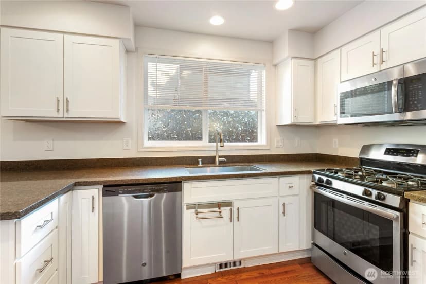 Property photo for 6505 206th Place Ne #b, Arlington photo 17