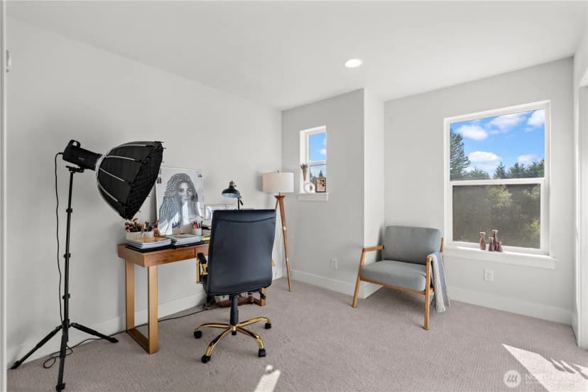 Property photo for 13425 35th Drive Se, Mill Creek photo 12