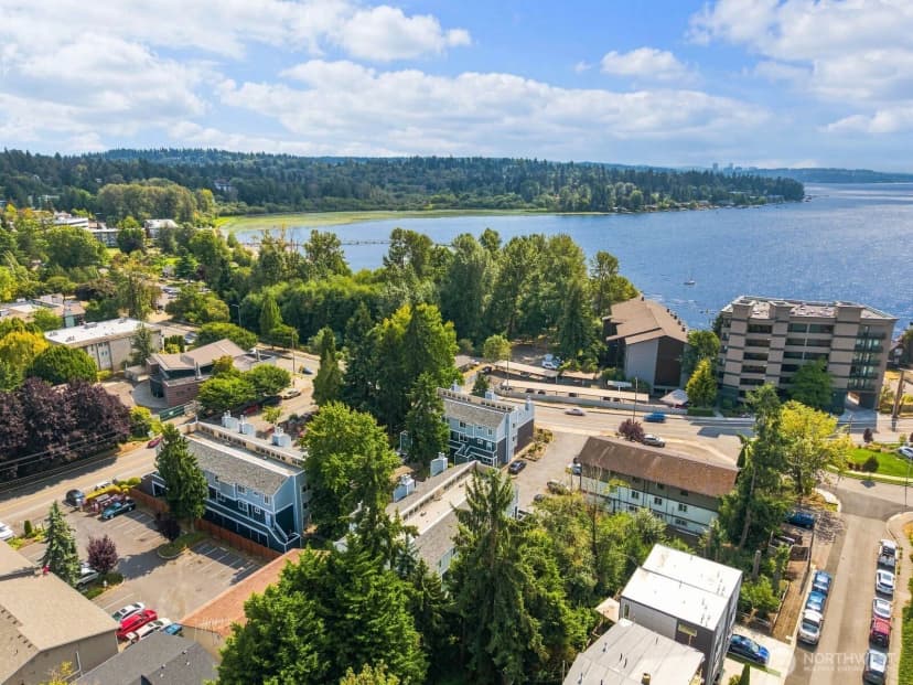 Property photo for 17113 93rd Avenue Ne #b-6, Kirkland photo 2
