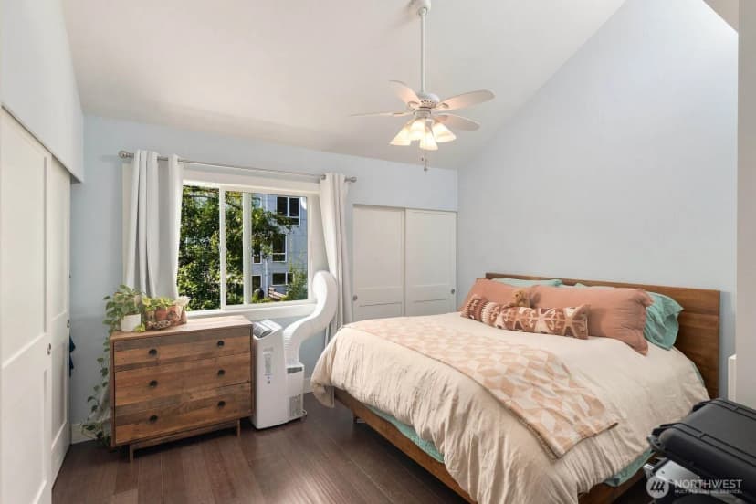 Property photo for 17113 93rd Avenue Ne #b-6, Kirkland photo 8