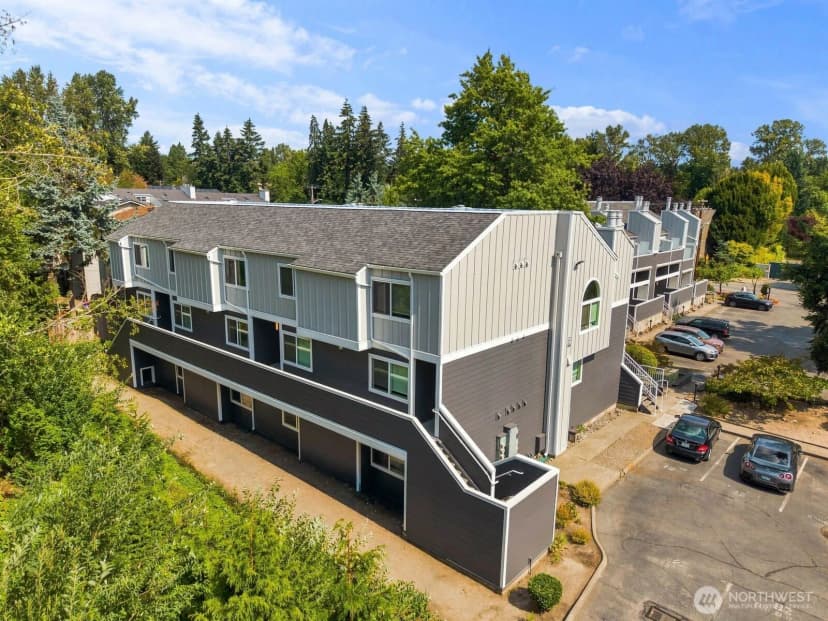 Property photo for 17113 93rd Avenue Ne #b-6, Kirkland photo 27