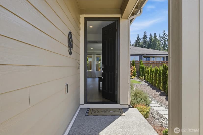 Property photo for 15203 182nd Avenue E, Bonney Lake photo 3