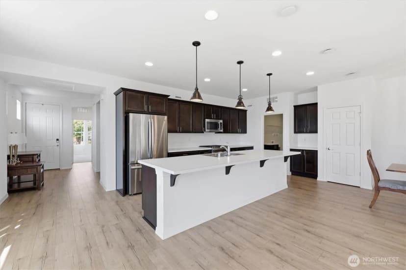 Property photo for 15203 182nd Avenue E, Bonney Lake photo 6