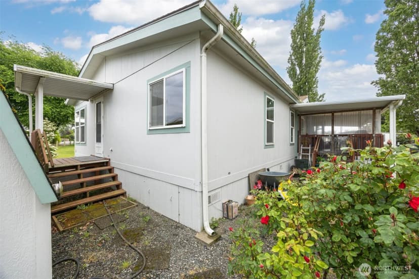 Property photo for 380 E Pole Road #6, Lynden photo 36