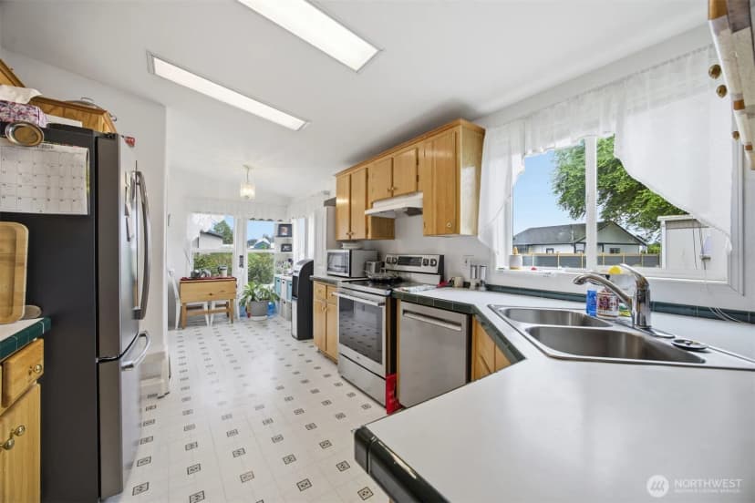 Property photo for 380 E Pole Road #6, Lynden photo 13