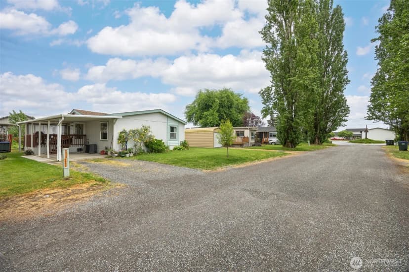 Property photo for 380 E Pole Road #6, Lynden photo 40