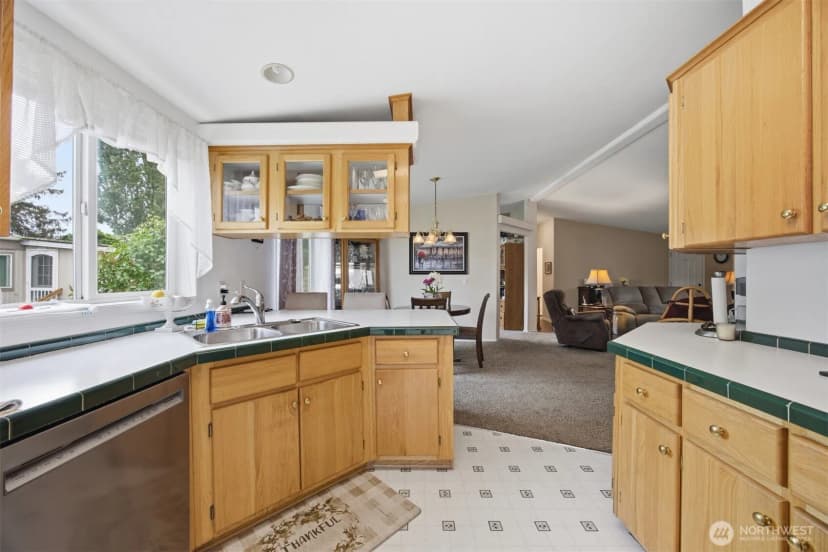 Property photo for 380 E Pole Road #6, Lynden photo 14